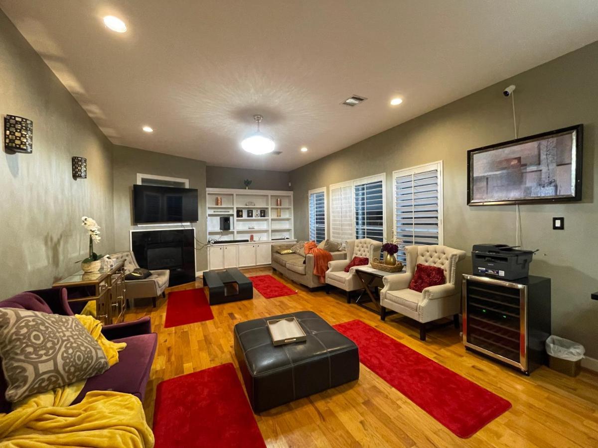Wanderlust Villa Near Galleria Mall 휴스턴 외부 사진